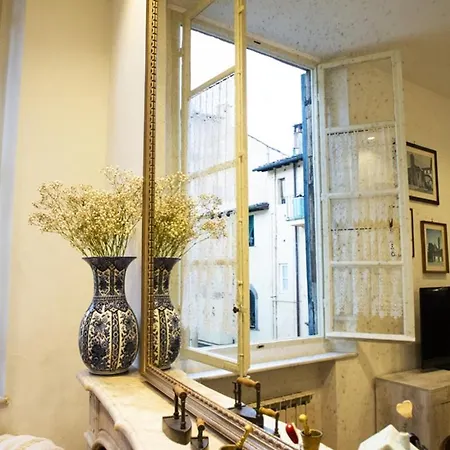 Apartament Burlamacchi House - Centro Storico Di